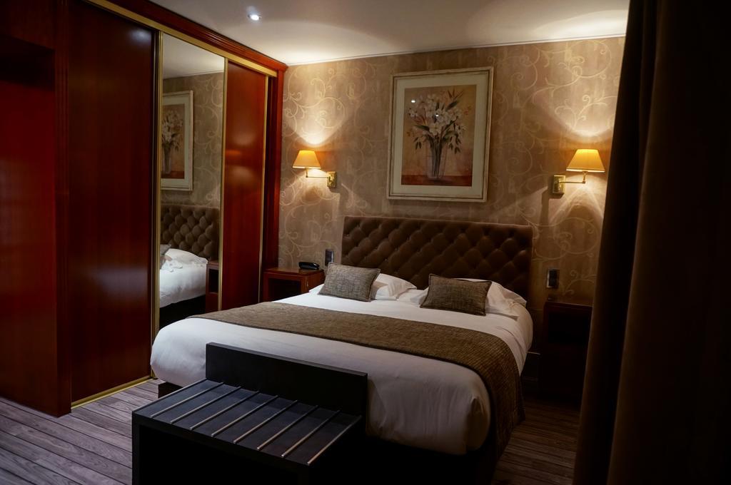 Logis Hotel De Bourgogne - Mâcon Eksteriør billede