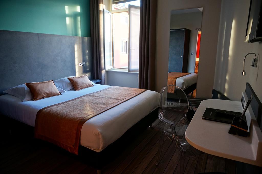 Logis Hotel De Bourgogne - Mâcon Eksteriør billede