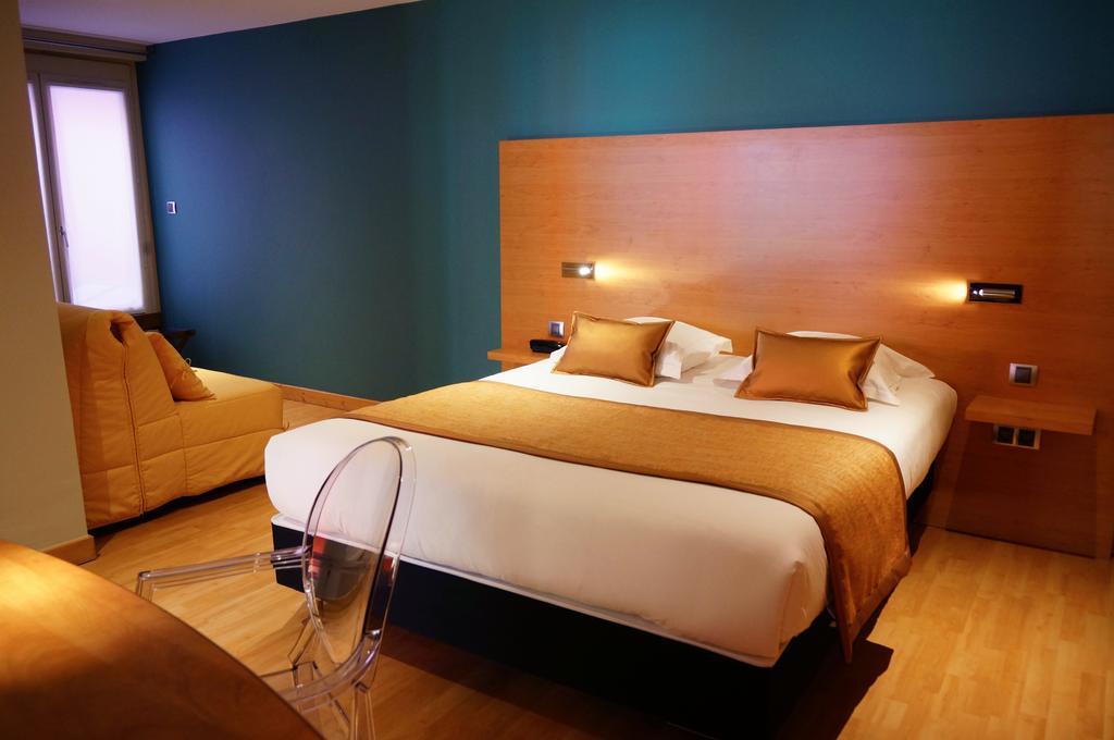 Logis Hotel De Bourgogne - Mâcon Eksteriør billede